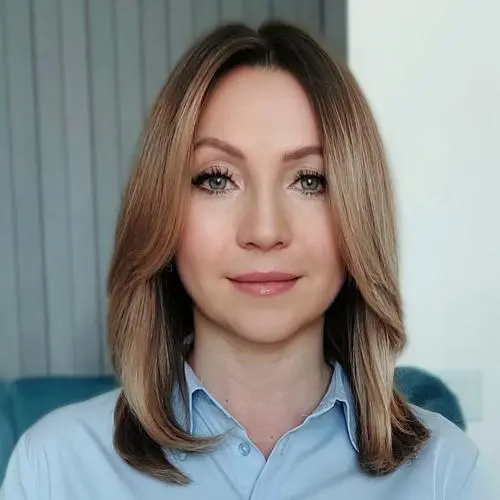 Анна Власенко