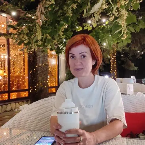 Лилия Серова