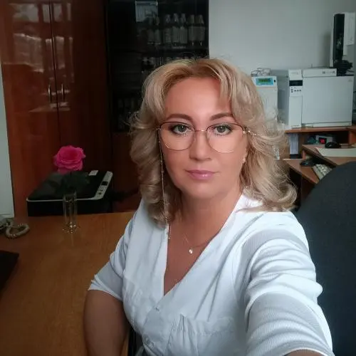 Елена Строева