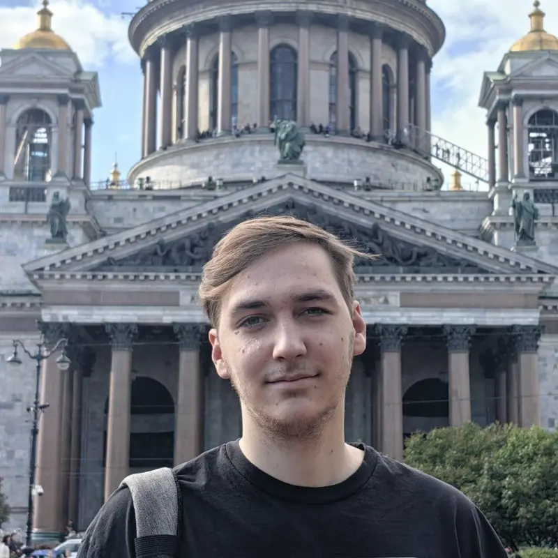 Алексей Иванов