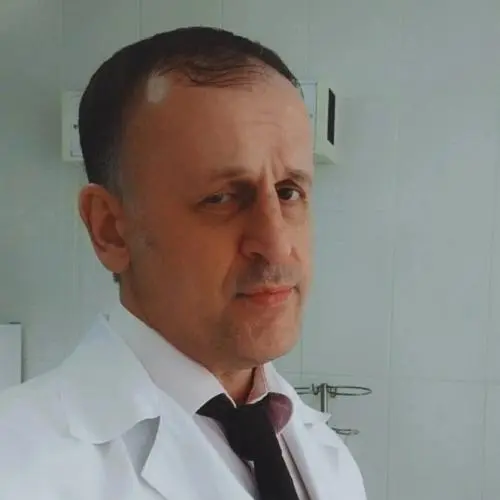 Максим Веретов