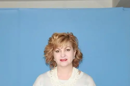 Елена Джумшудян