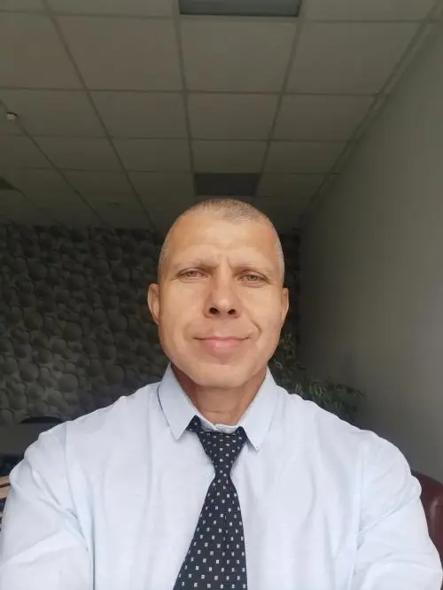 Александр Янхотов