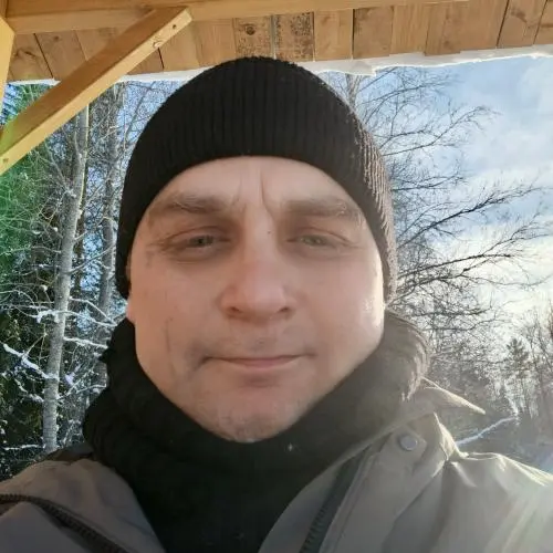 Дмитрий Карелин