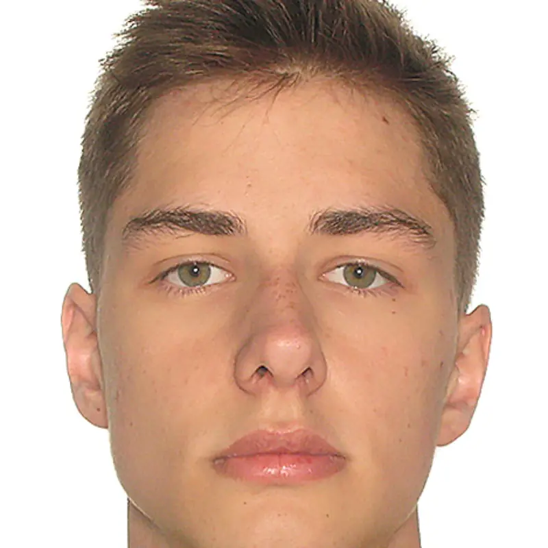 Лев Морозов