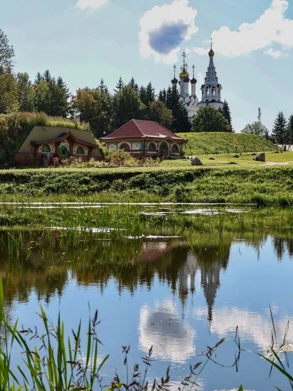 В России ищут хозяйку средневекового замка! Или хозяина, как повезёт. Это вакансия в замок Прейсиш-Эйлау в Калининградской области | Сетка — социальная сеть от hh.ru