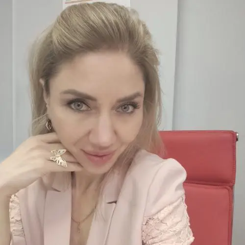 Анна Александровна