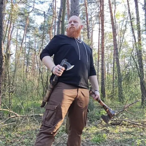 Иван Комков