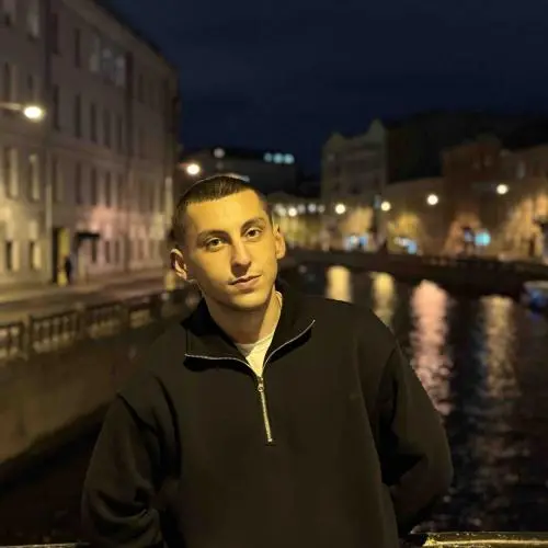 Давид Персаев