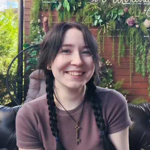 Есения Южанинова