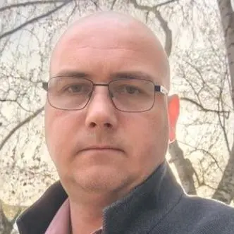 Алексей Комаров