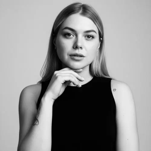 Яна Иванова
