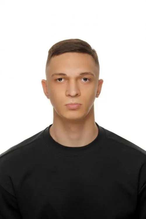 Максим Зыков