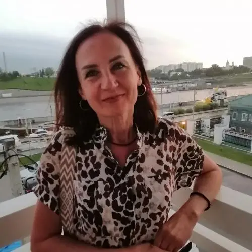 Лариса Назарова