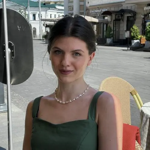 Лиза Михайлова