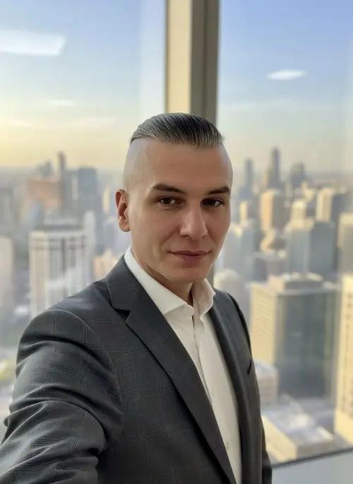 Вадим Ларин