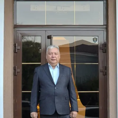 Александр Акмагамбетов