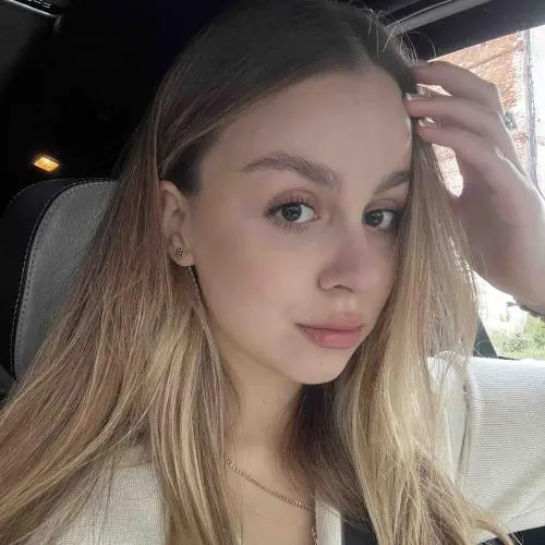 Алина Дыренкова