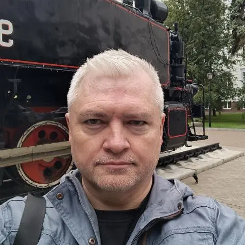 Константин Гагарин