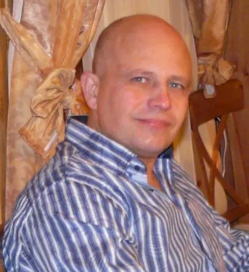 Андрей Коновалов