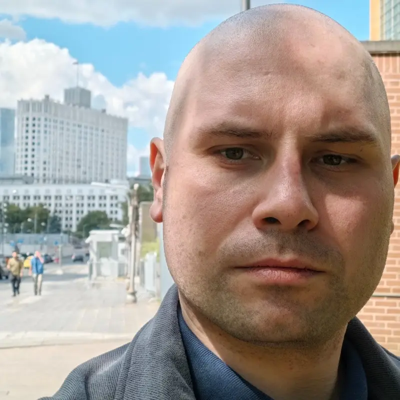 Александр Любимов