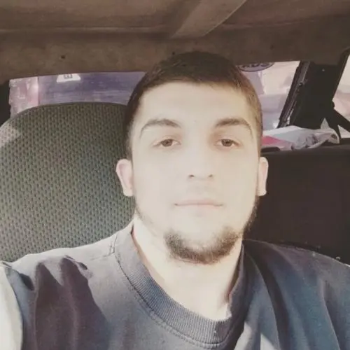 Фаррух Кандов