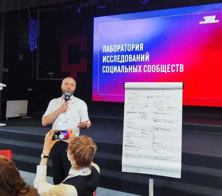 Закрытая мастерская для руководителей: «План, который доживёт до июня»
Всю неделю мы говорили о том, почему планы умирают к среде, какие мифы мешают ставить цели и как за 15 минут превратить «хочу рос... | Сетка — социальная сеть от hh.ru