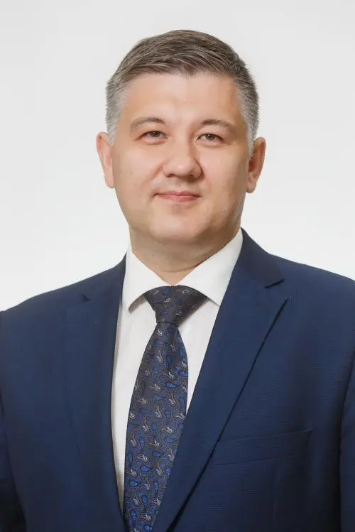 Артем Боярских