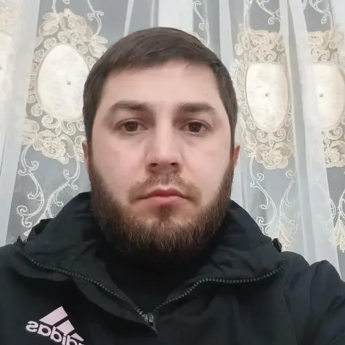 Анас Адагов