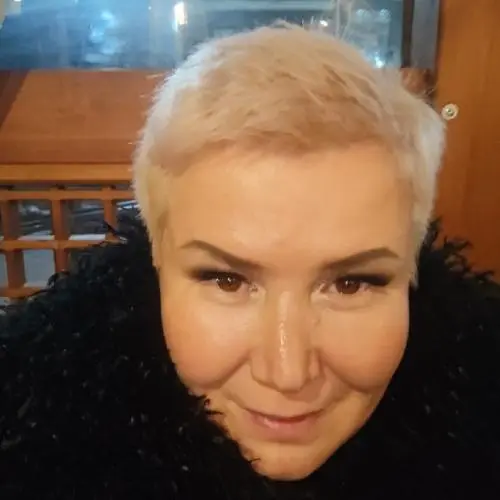 Дия Кочанова
