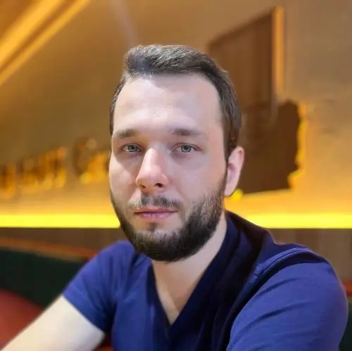 Александр Шляхтер