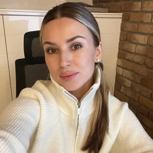 Юлия Лазаренко