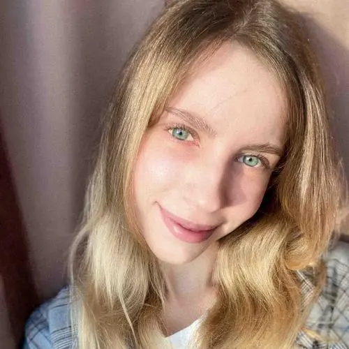 Юлия Узенькова