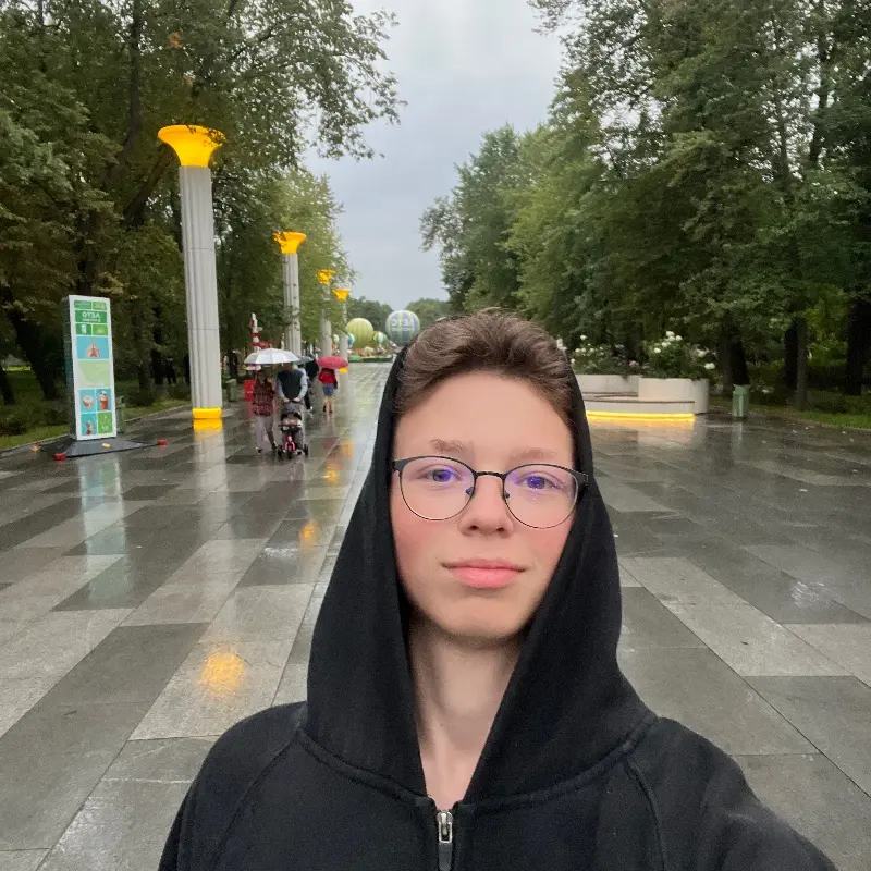 Леонид Косарьков