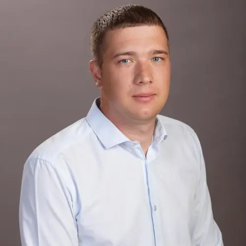 Максим Сумбаев