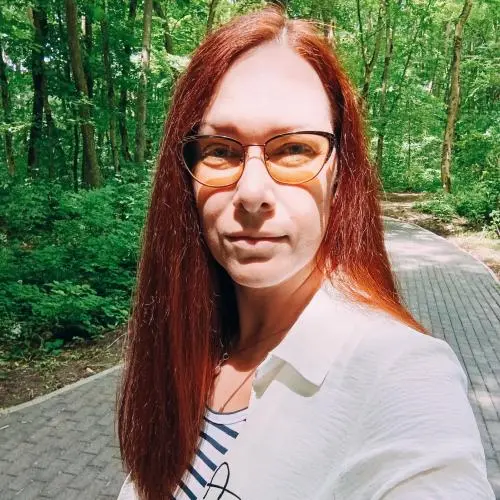 Надежда Назарова