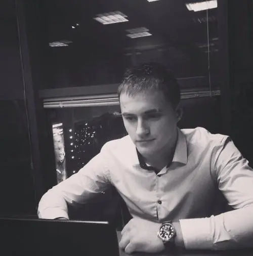 Максим Трошин
