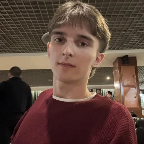 Артём Чупров