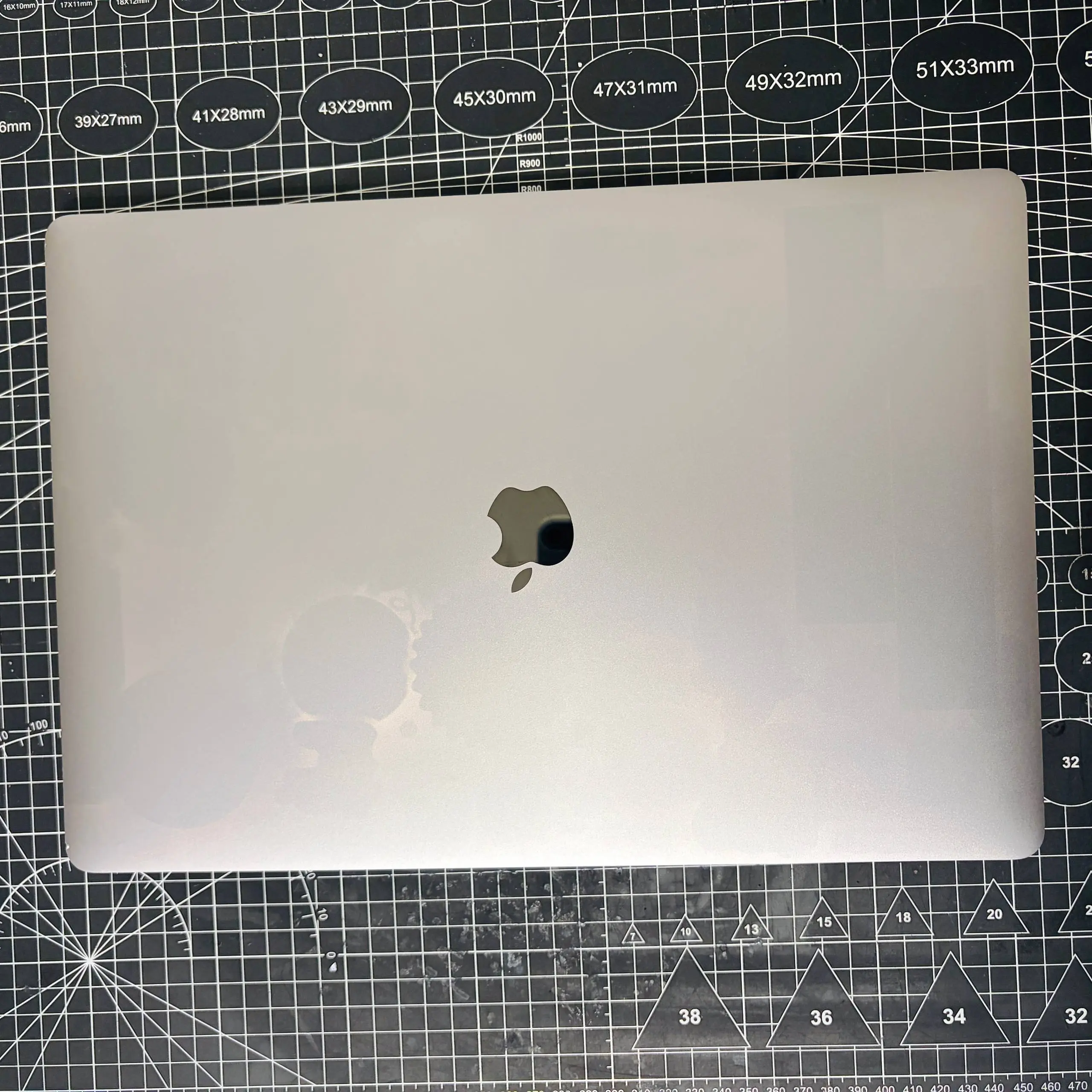 #Продаю #MacBook 16 PRO 16гб, 512 гб, i7, 2019 + Touch Bar
Ни одного битого пикселя, ни одной засветки экрана | Сетка — социальная сеть от hh.ru