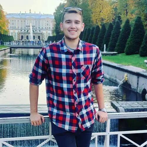 Владимир Деревянко