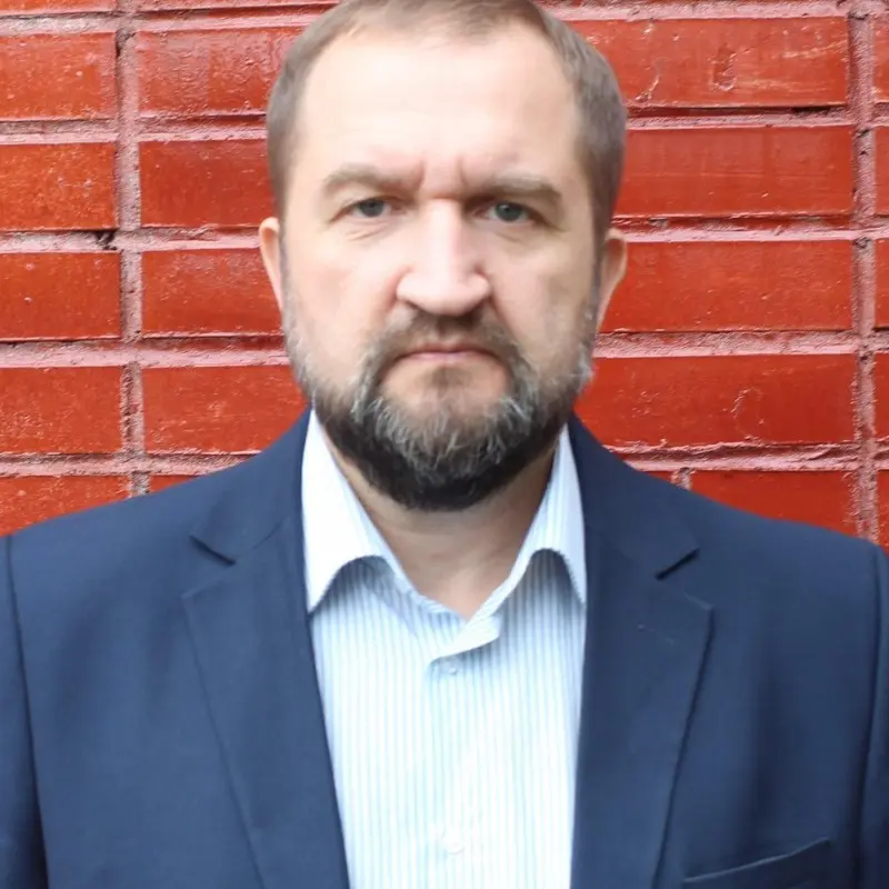 Андрей Смирнов