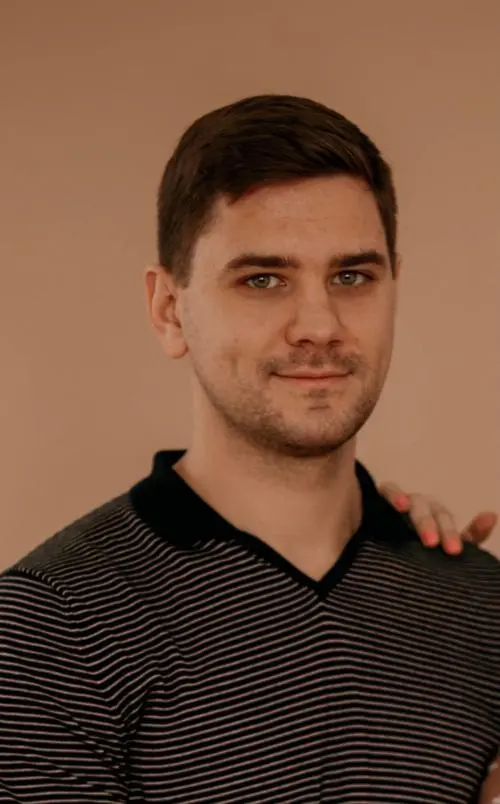 Максим Полежаев