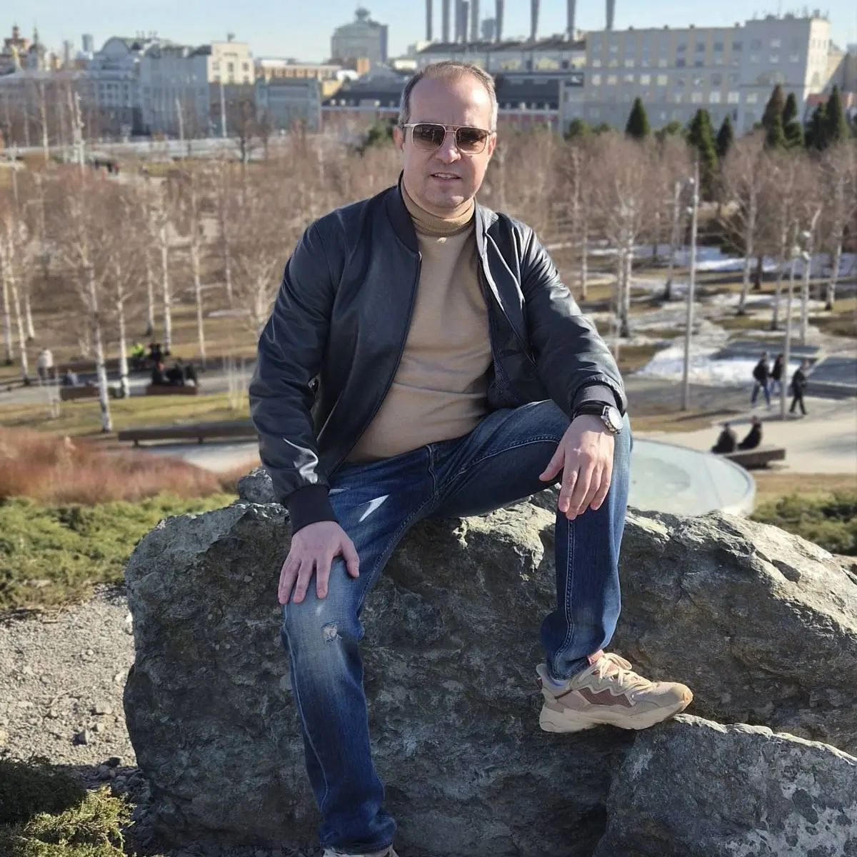 Александр Муравьев