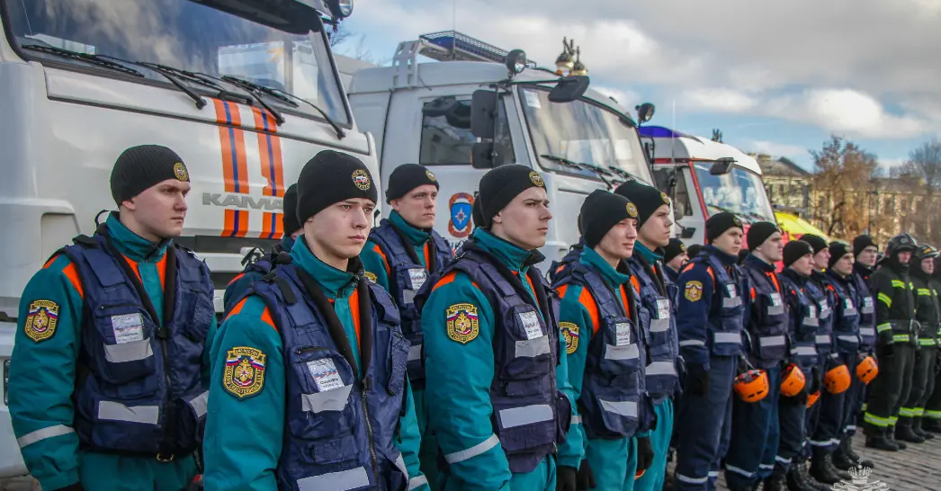 Госдума приняла в первом чтении законопроект, разрешающий направлять призывников для прохождения срочной службы в воинские подразделения Федеральной противопожарной службы МЧС | Сетка — социальная сеть от hh.ru