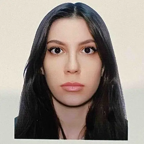 Дана Гозюмова