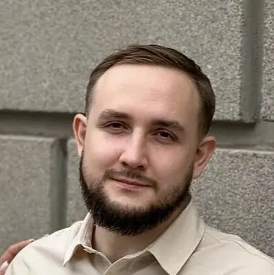 Игорь Латников