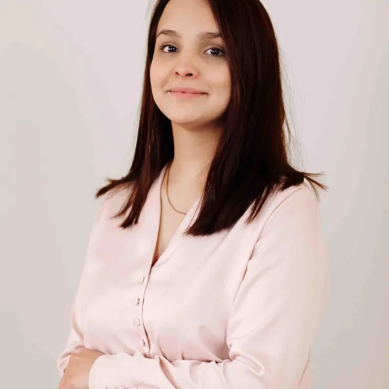 Эльвира Козырева