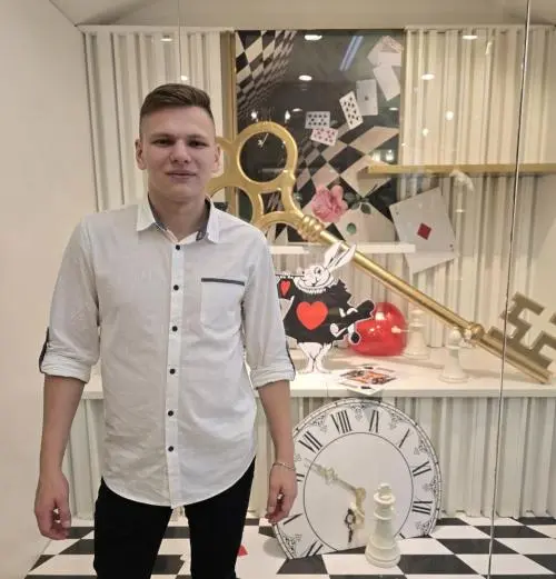 Иван Петров