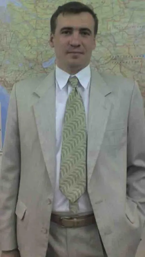 Андрей Сальников