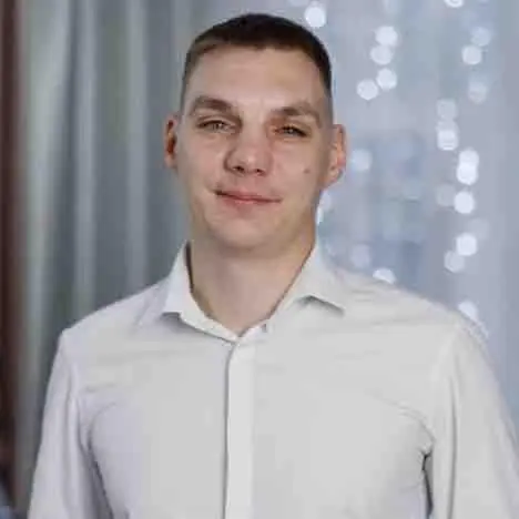 Виталий Гарусов